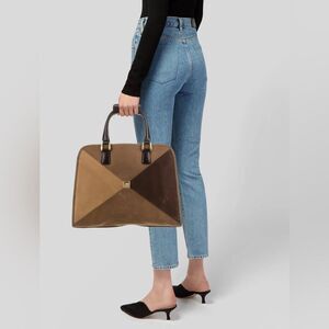 DIANE VON FURSTENBERG DVF FAUX SUEDE TRIPLE COMPARTMENT TRAVEL OVERNIGHT BAG EUC